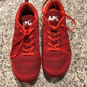 APL Shoes